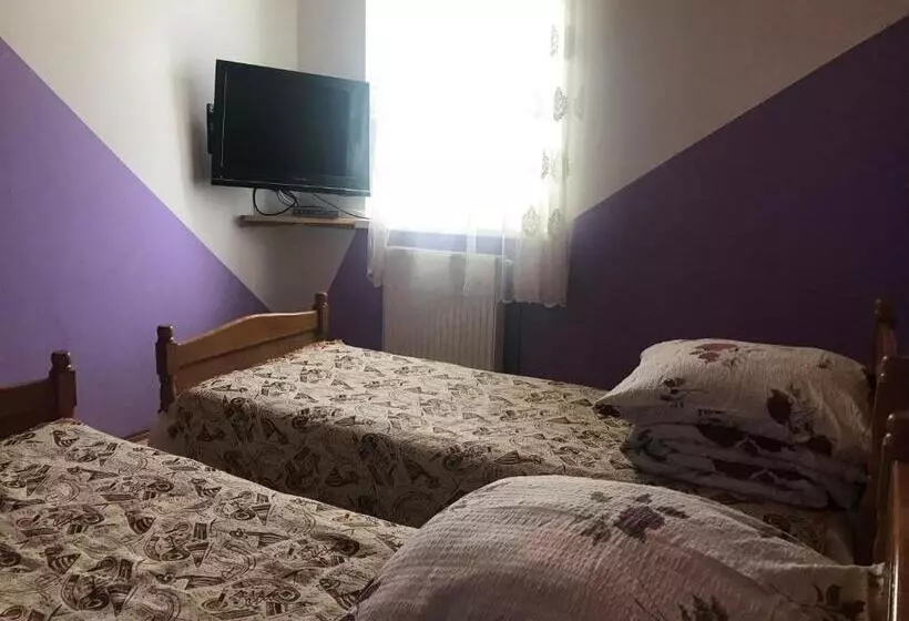 ペンション Milana Guesthouse