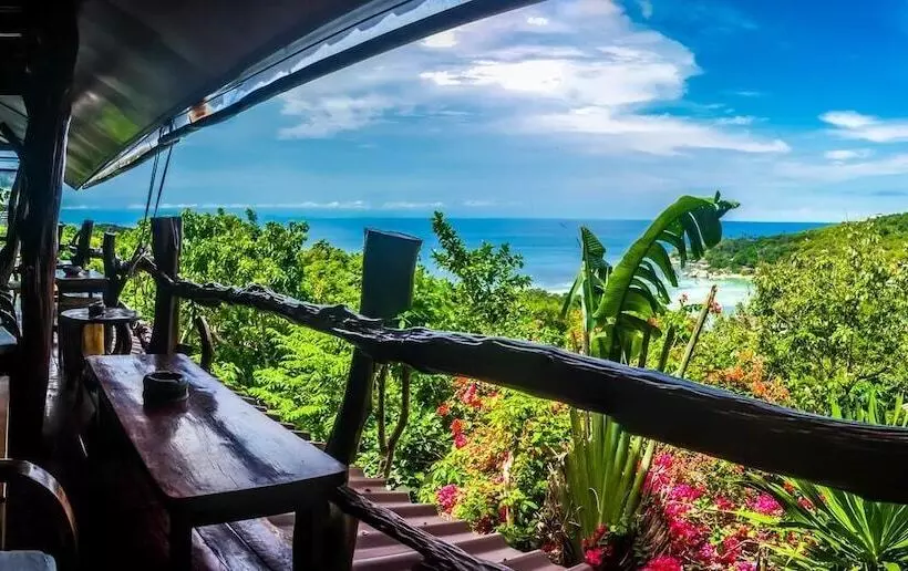 هاستل High Bar Rooms And Bungalows   Adults Only