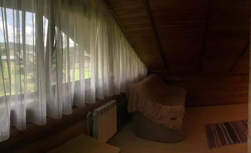 Retkeilymaja Katerina