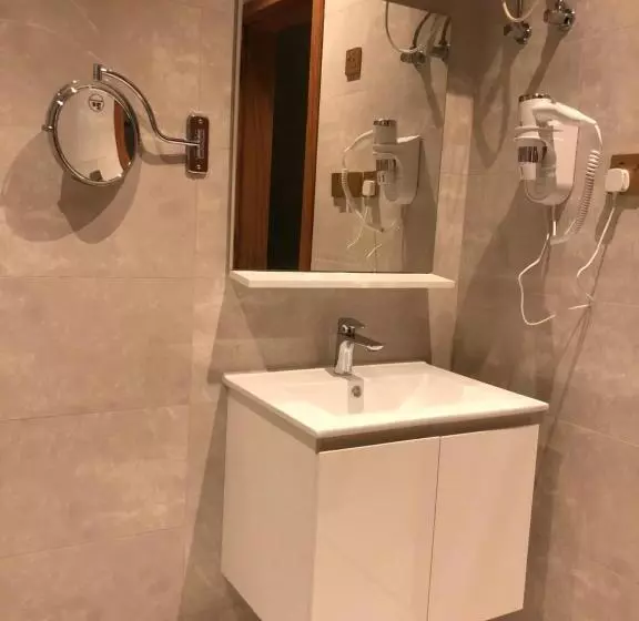 Anan Suites