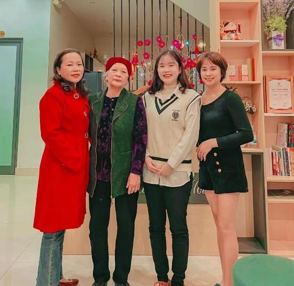 تختخواب و صبحانه Peaceful House Hostel