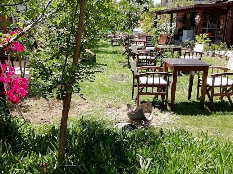 בית מלון כפרי Green House Boğaziçi – Dodo House