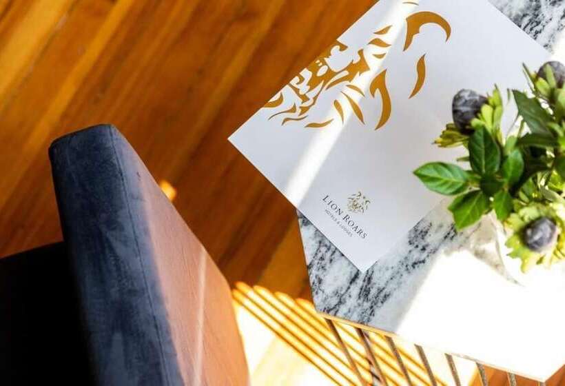 Old Bank Hotel   Lion Roars Hotels & Lodges