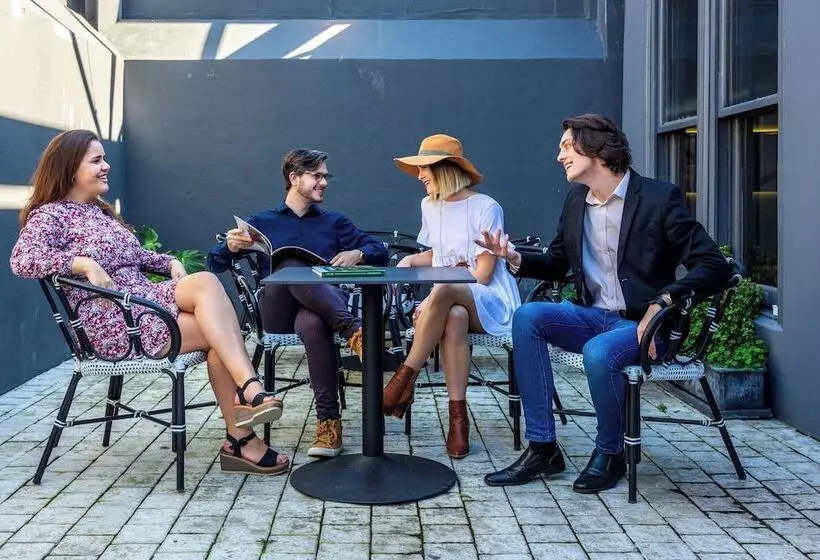 Old Bank Hotel   Lion Roars Hotels & Lodges