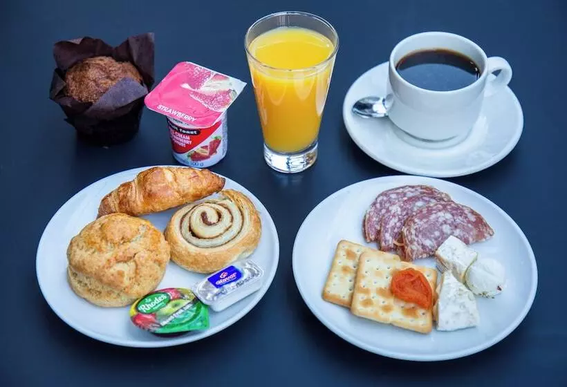 Old Bank Hotel   Lion Roars Hotels & Lodges