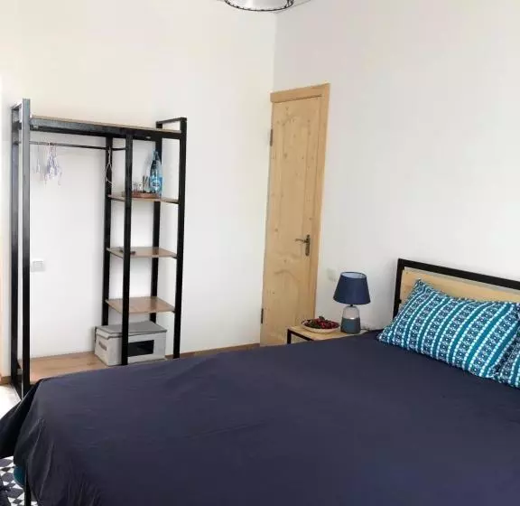 پانسیون Family Guest House