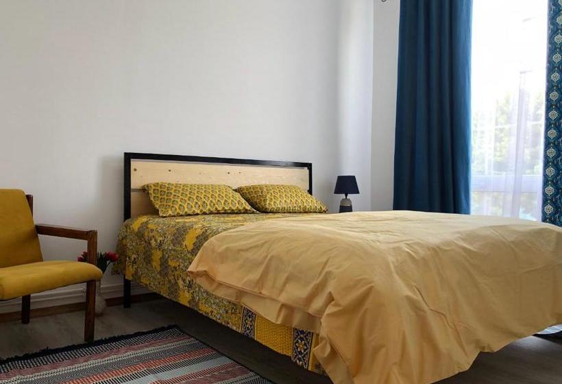 پانسیون Family Guest House