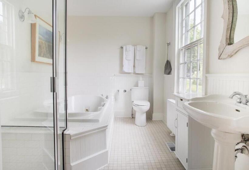 הוסטל Kedron Valley Inn