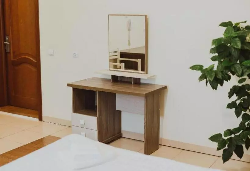 هاستل Trio Hotel Restaurant