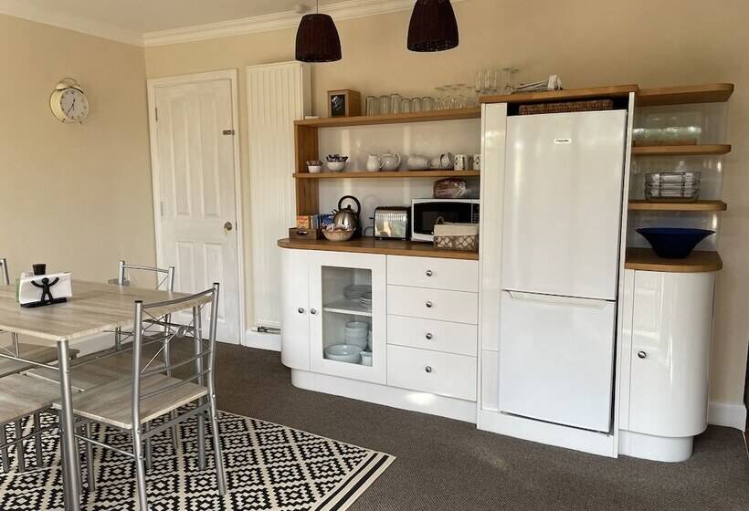 צימר Terlingham Lane Cottage