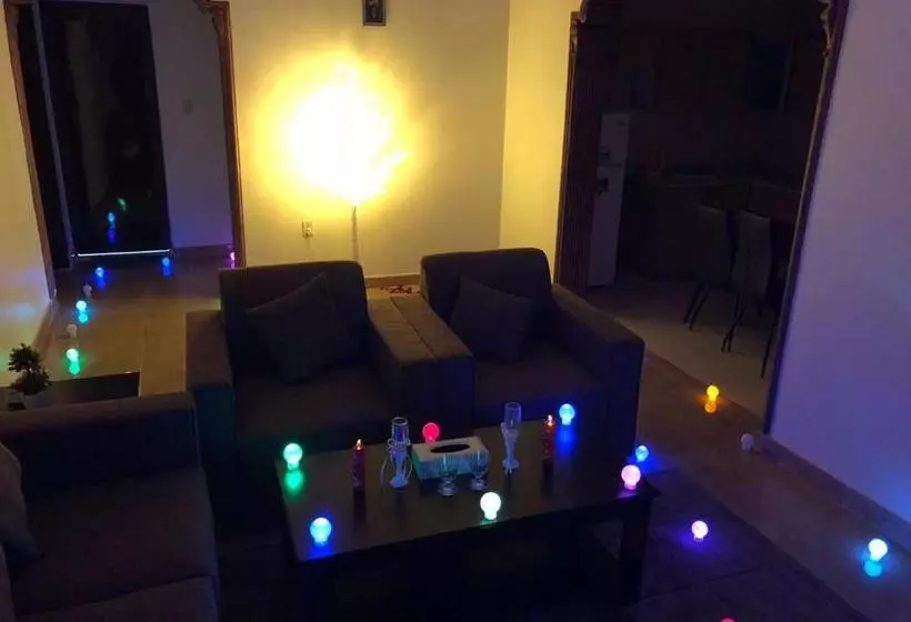 ホテル Beyoot Alsharq Furnished Units
