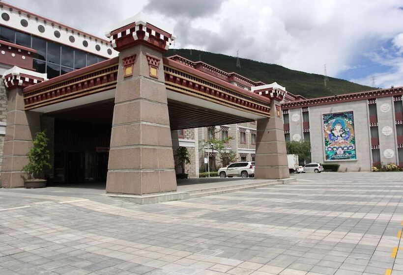 Hotel Crowne Plaza Yading By Ihg