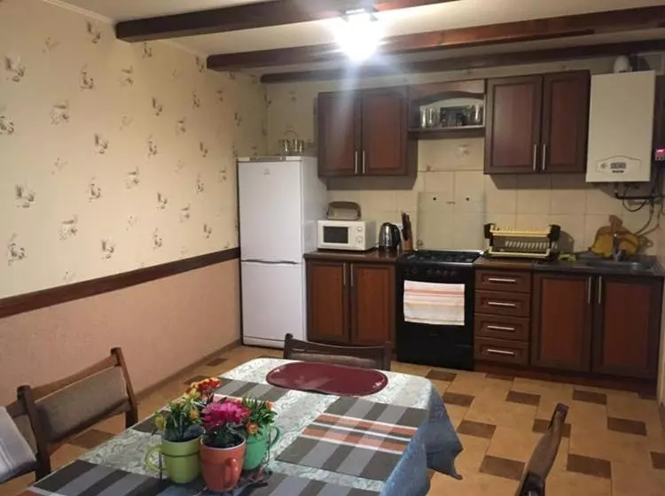 Majatalo кімнати біля замку