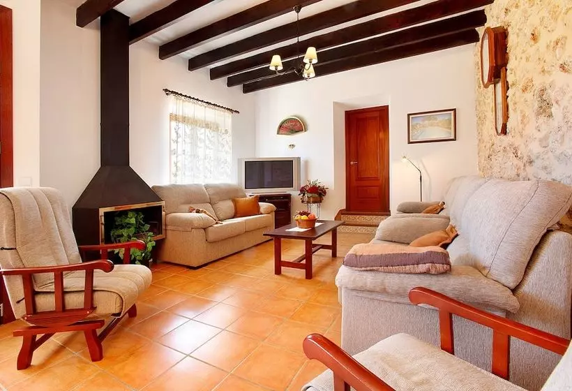 Finca Angoixes