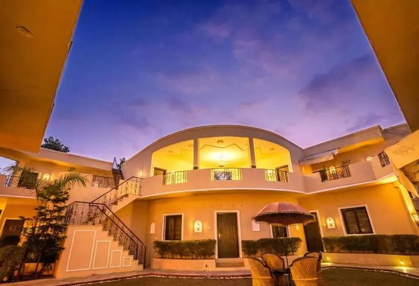 Lomakeskus Shani Vilas Ranthambore