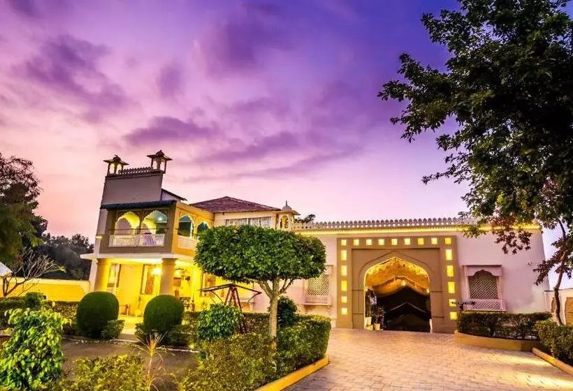 Lomakeskus Shani Vilas Ranthambore