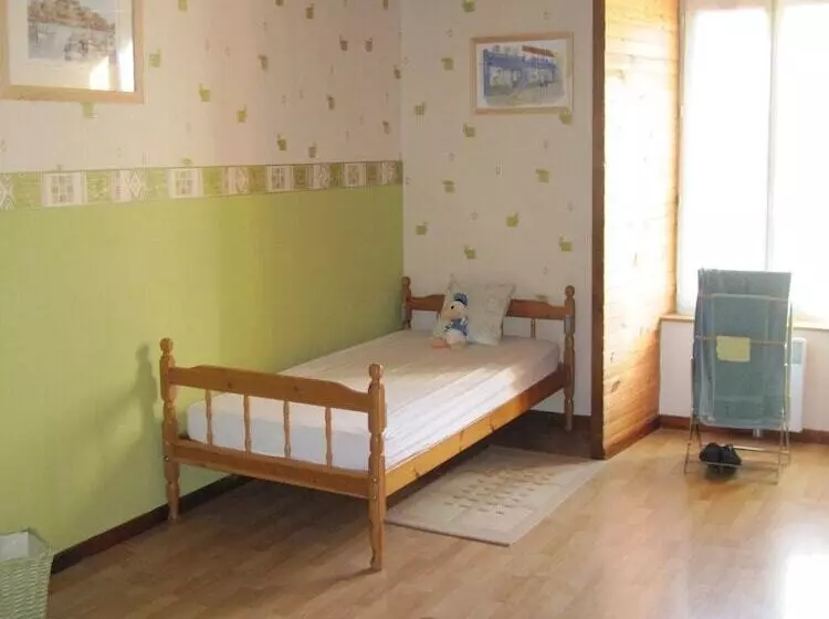 Aamiaismajoitus (B&B) Le Bois Chef D Ane