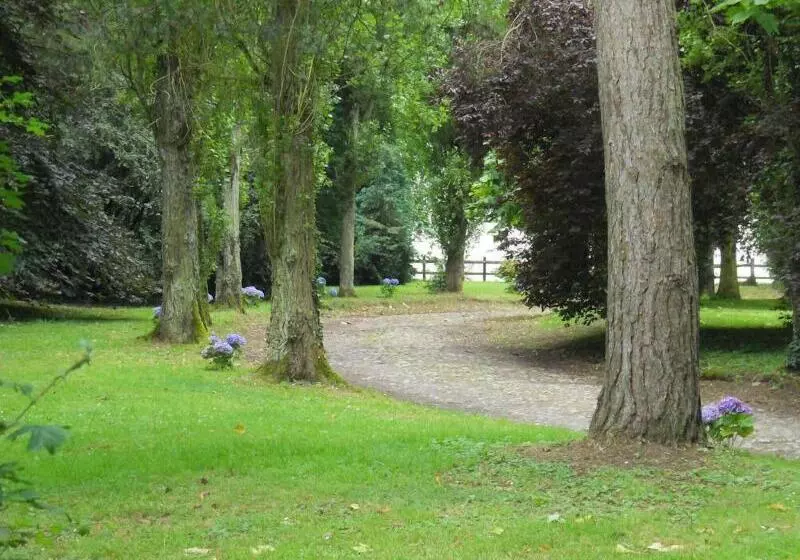 Aamiaismajoitus (B&B) Manoir Saint Hubert