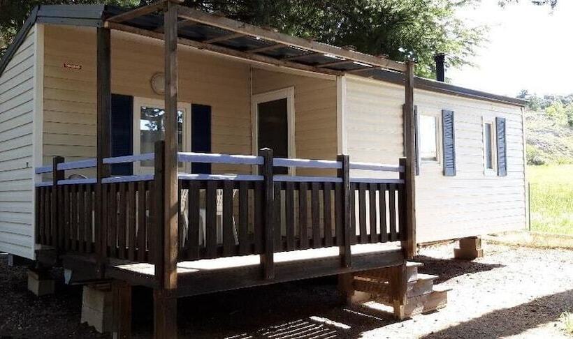 בית מלון כפרי Camping La Source