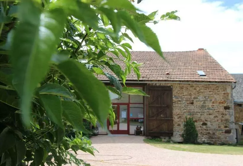 ベッドアンドブレックファースト Combrailleurs