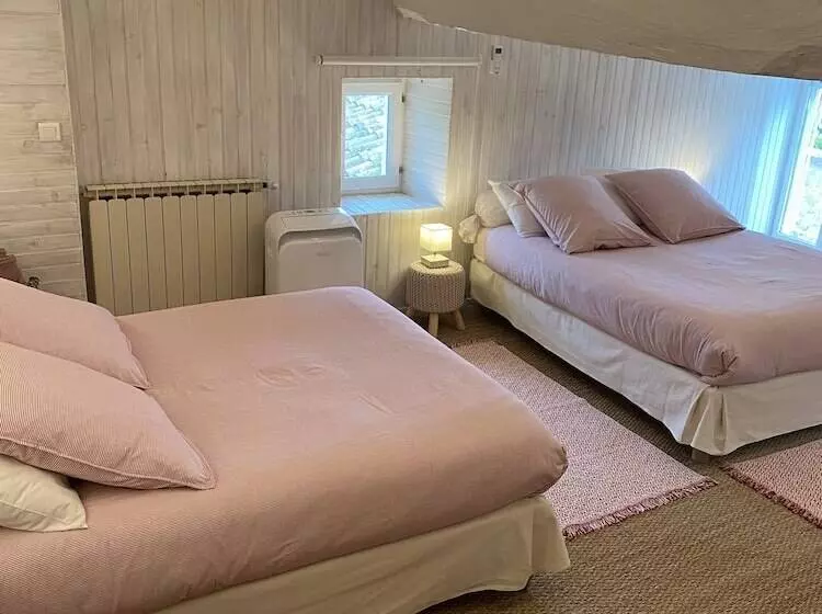 Domaine Des Deux Rivières   B&b