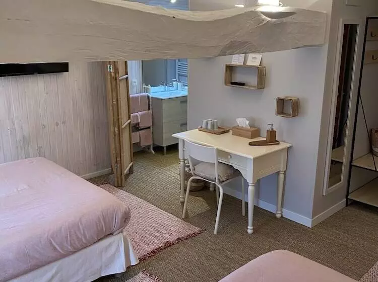 Domaine Des Deux Rivières   B&b