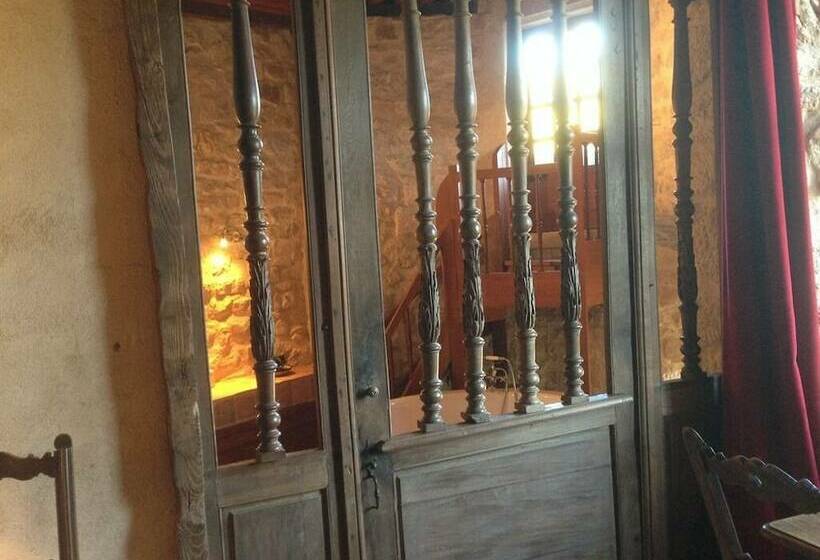 بنسيون Château De Maisonseule