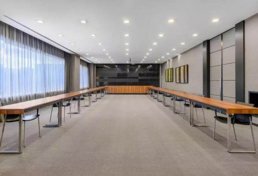 Ac Hotel Murcia By Marriott