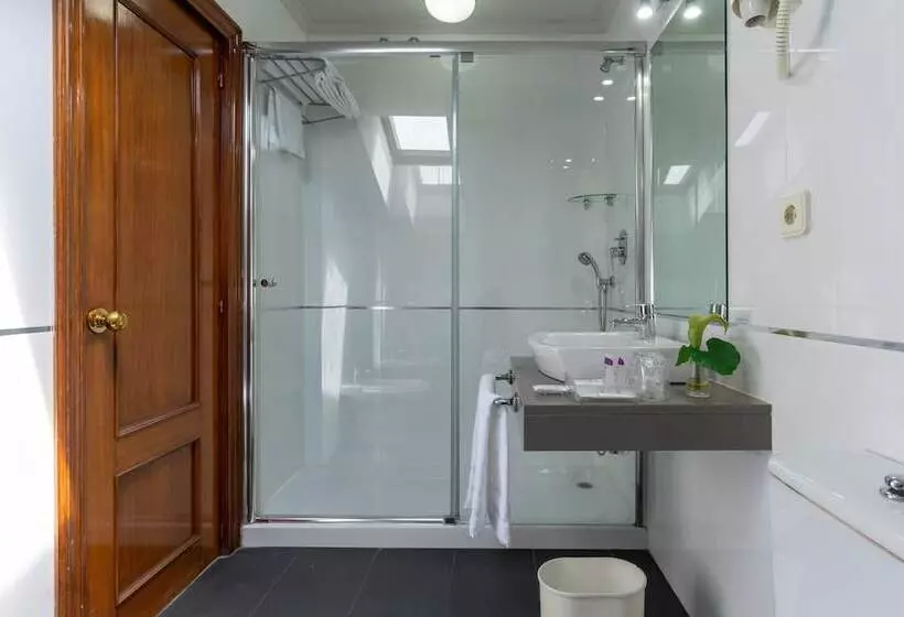 酒店 Chateau La Roca