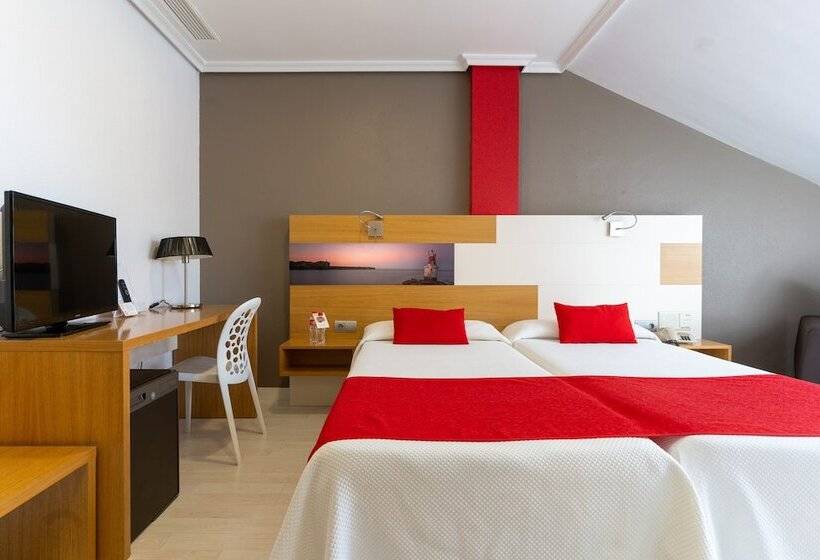 هتل Chateau La Roca