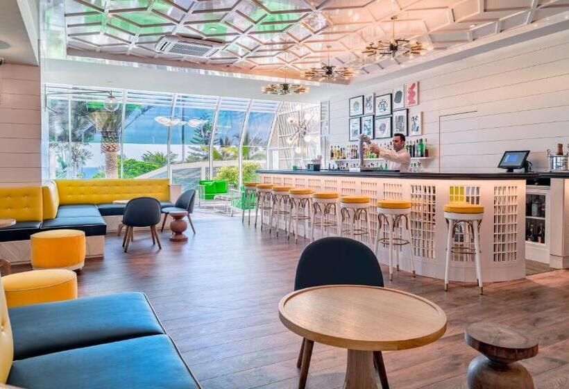 Hotel H10 Las Palmeras