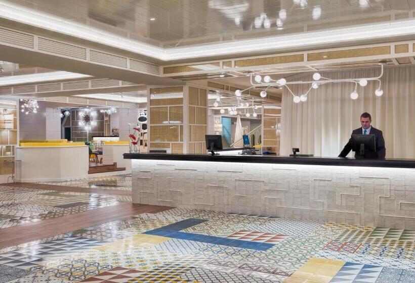 Hotel H10 Las Palmeras