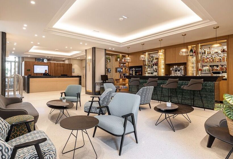 هتل Apollinaire Nice