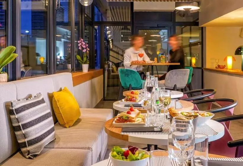 בית מלון כפרי Mercure Marseille Centre Prado Velodrome