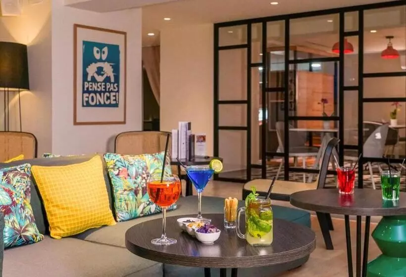 Отель Mercure Marseille Centre Prado Velodrome