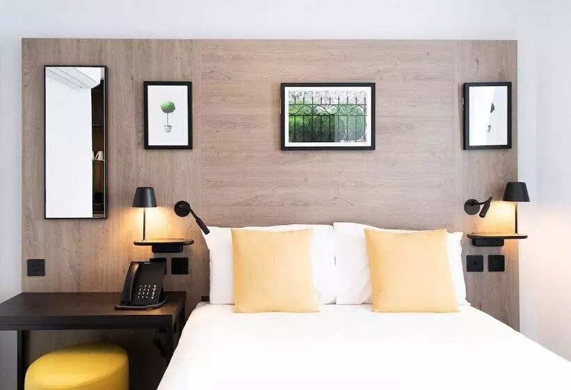 ホテル Princes Square