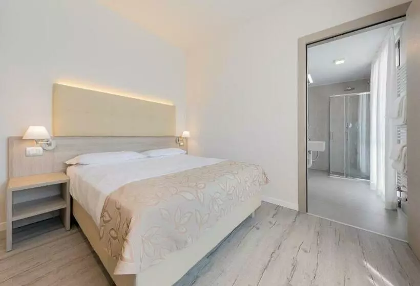 هتل Delfino Venezia Mestre