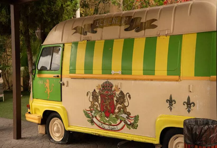 אתר נופש Magic Robin Hood