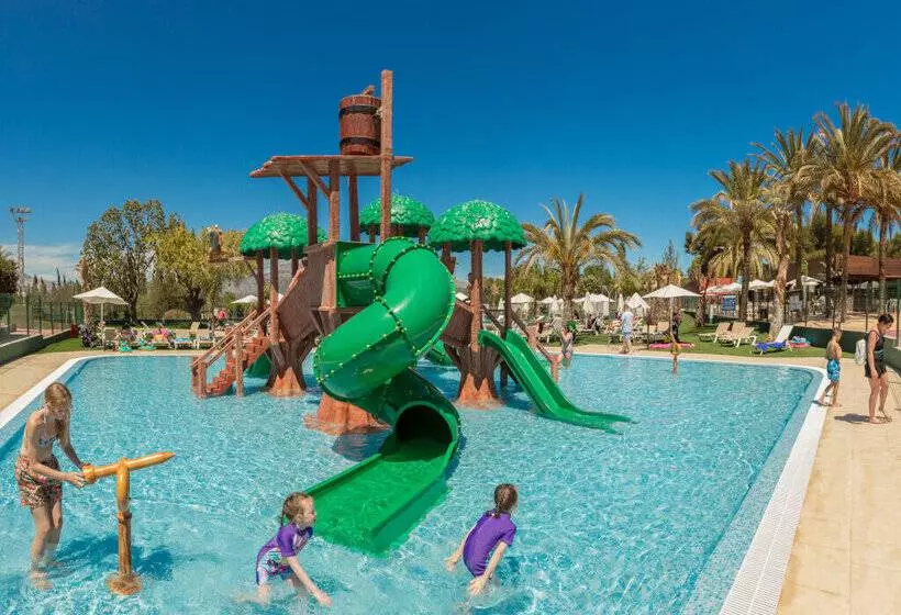 אתר נופש Magic Robin Hood