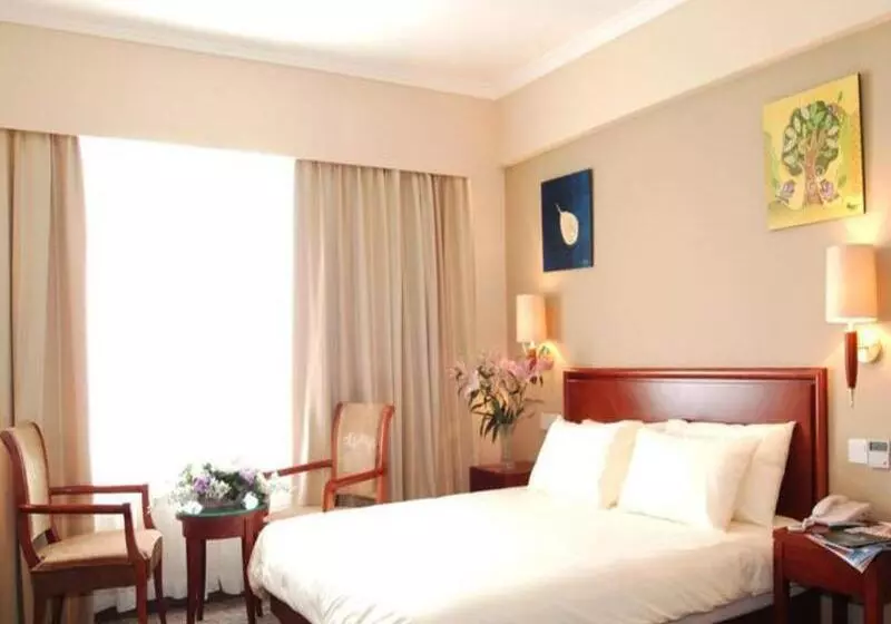 هتل Greentree Inn Beijing Daxing Xingye Street Liyuan Business