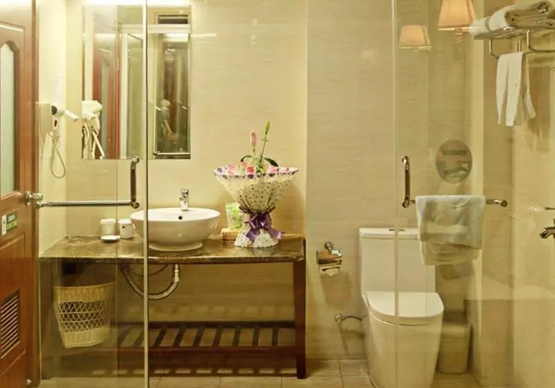 Hotelli Greentree Inn Shanghai Songjiang University City New Songjiang Road Express