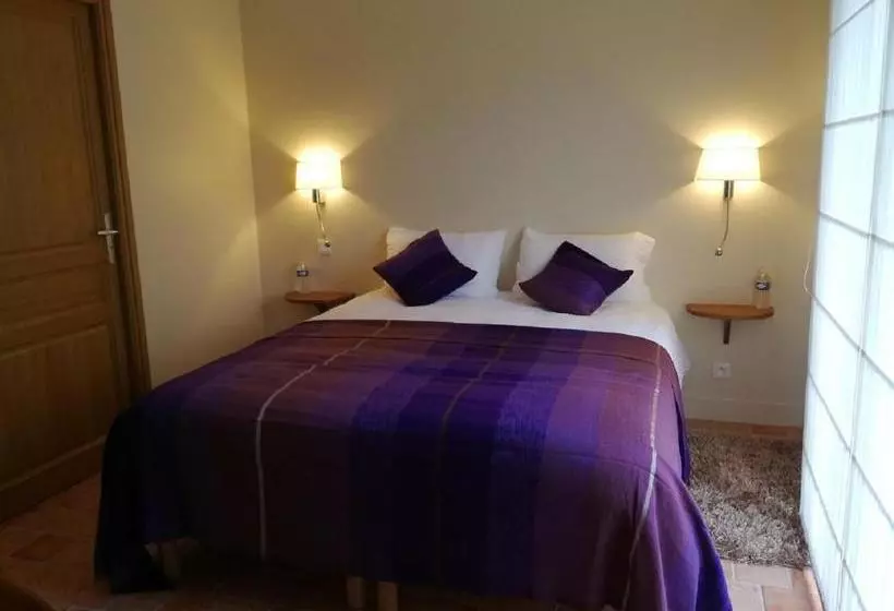 ペンション Auberge Du Vieux Tour Le Manoir