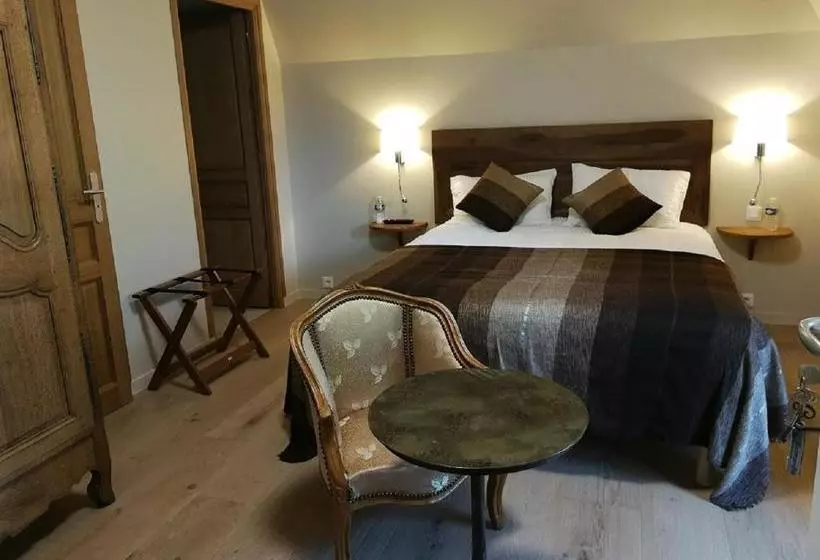 ペンション Auberge Du Vieux Tour Le Manoir