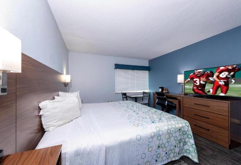 Otel Hometowne Studios By Red Roof Wilmington   New Castle