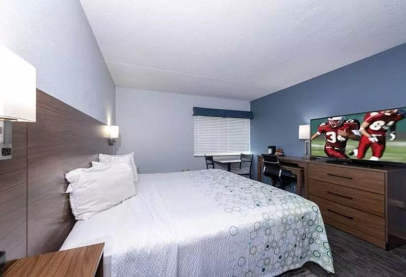 ホテル Hometowne Studios By Red Roof Wilmington   New Castle