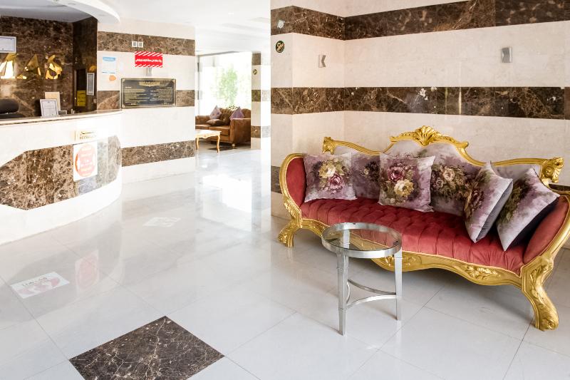 בית מלון כפרי Oyo 488 Nomas Plaza Of Housing Units