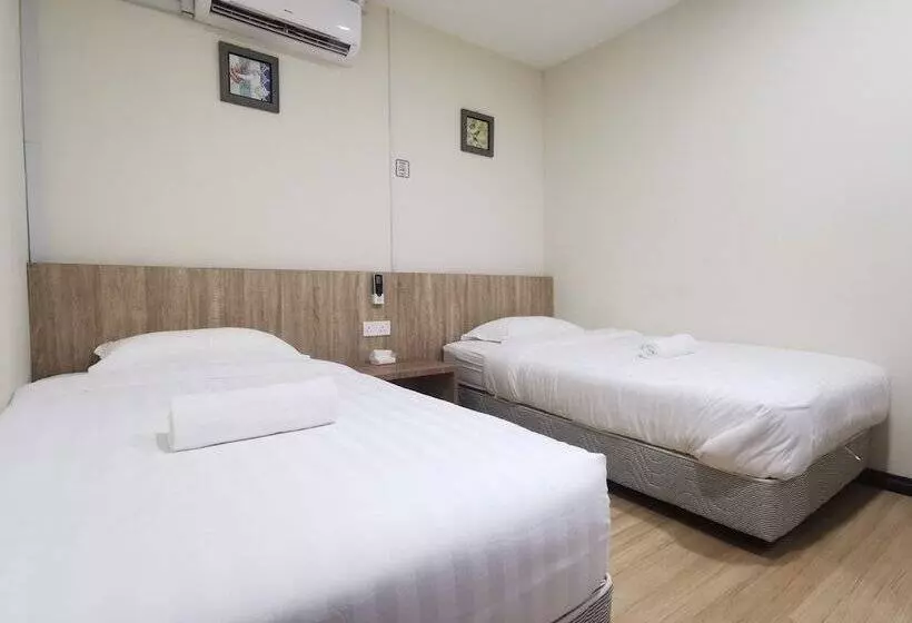 ホテル Spot On 90084 Room 123