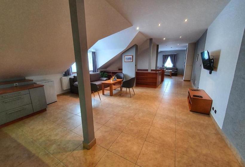 پانسیون Penzion Gemer