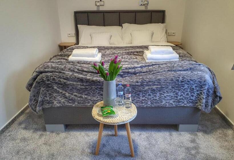 پانسیون Penzion Gemer