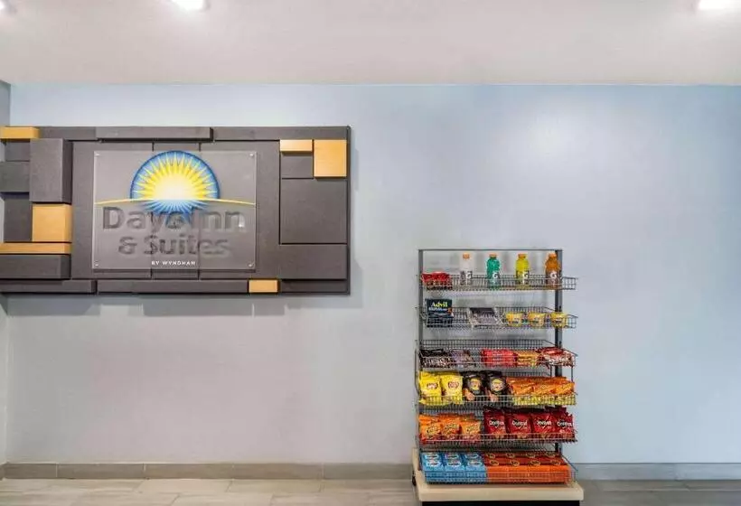 ホテル Days Inn & Suites By Wyndham Horn Lake   Memphis Graceland